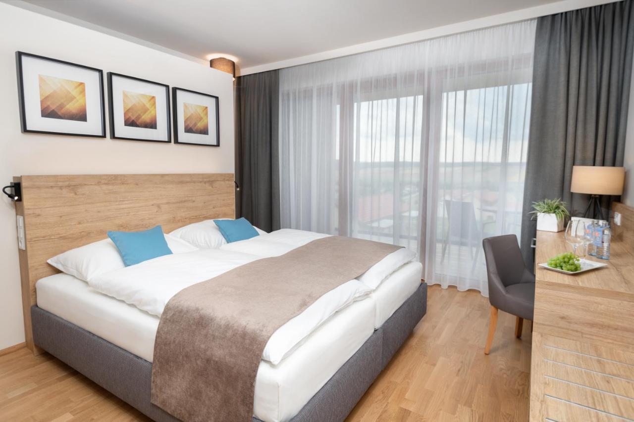 Jufa Hotel Neutal المظهر الخارجي الصورة