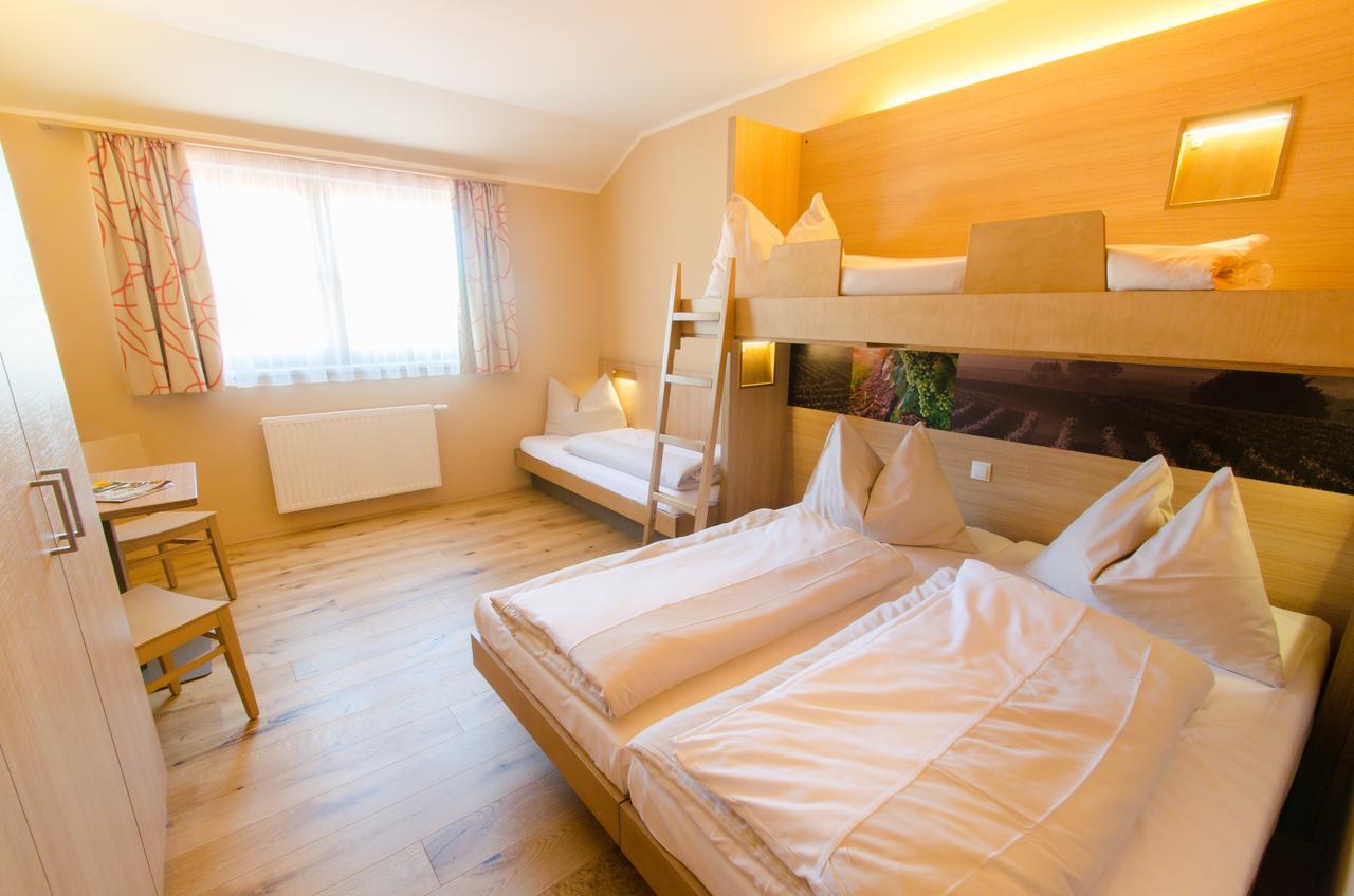 Jufa Hotel Neutal المظهر الخارجي الصورة